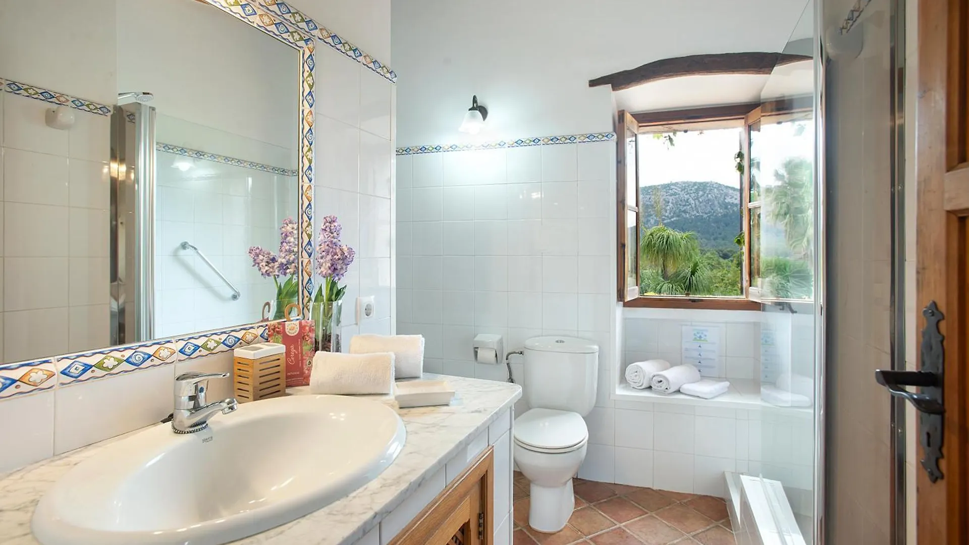 Owl Booking Villa El Campet - Rustic Stay ポレンサ